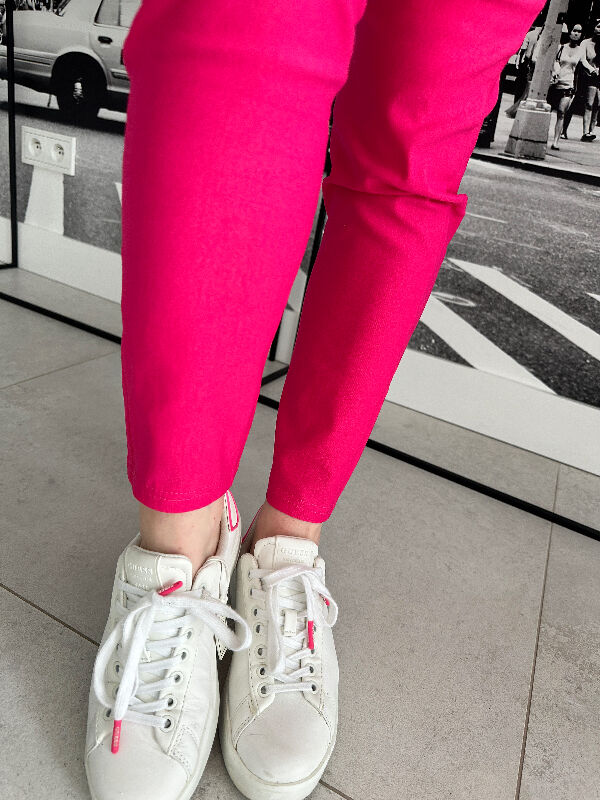 Spodnie Joggery z gumką w pasie N586 fuksja