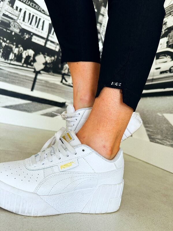 Spodnie Cygaretki z wysokim stanem N691 czarny