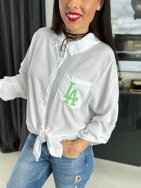 Lekka koszula LA z wiązaniem WF419b biała z zielonym napisem