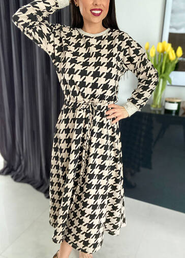 Bawełniana sukienka maxi z wiązaniem w pasie WF371 beżowo-czarna 