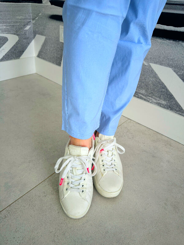 Spodnie Joggery z gumką w pasie N639 błękitny