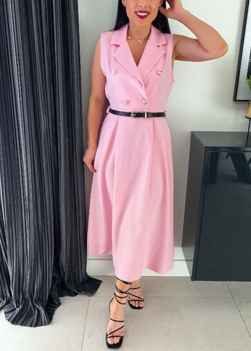 Długa sukienka z paskiem i złotymi guzikami WF830 różowy