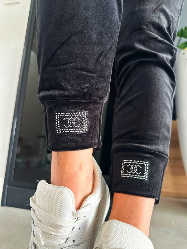 Spodnie welurowe COCO N722 czarny