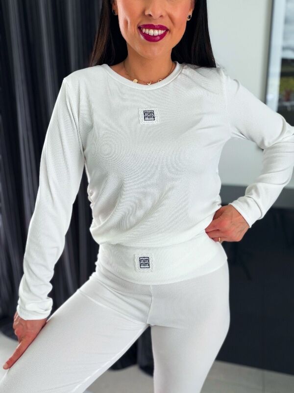 Biały prażkowany komplet bluzka i legginsy WF826