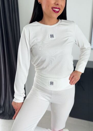 Biały prażkowany komplet bluzka i legginsy WF826