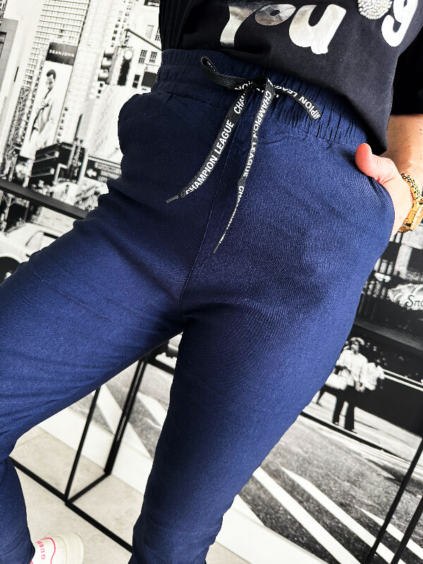 Spodnie Joggery z gumką w pasie N587 granat